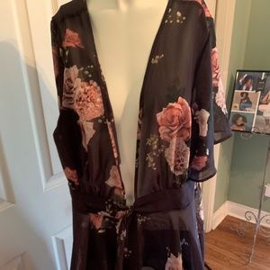 Floral Coverup / Duster